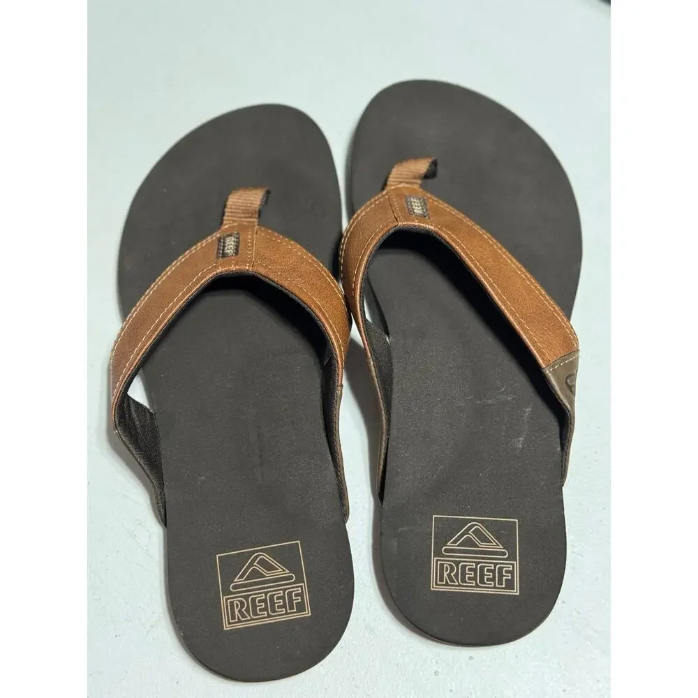 REEF Newport Vegan Leather  Brown Flip Flop Size 8